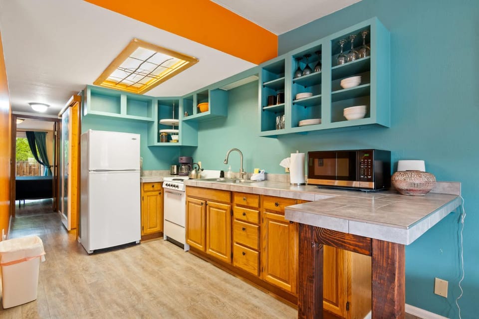 Charming 2 Bedroom Near Downtown - Rose Tree 1 House in Moab
