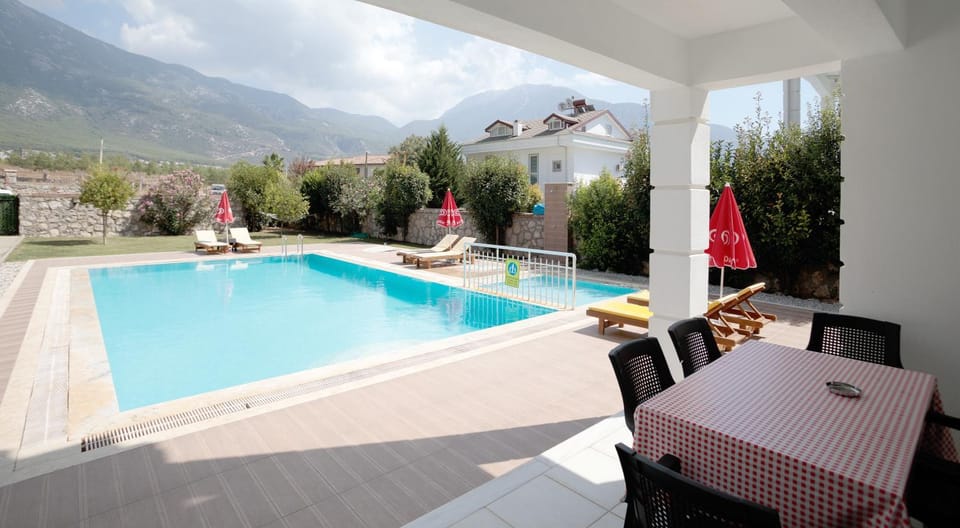 Patio, Day, Natural landscape, Mountain view, Pool view, Swimming pool, sunbed