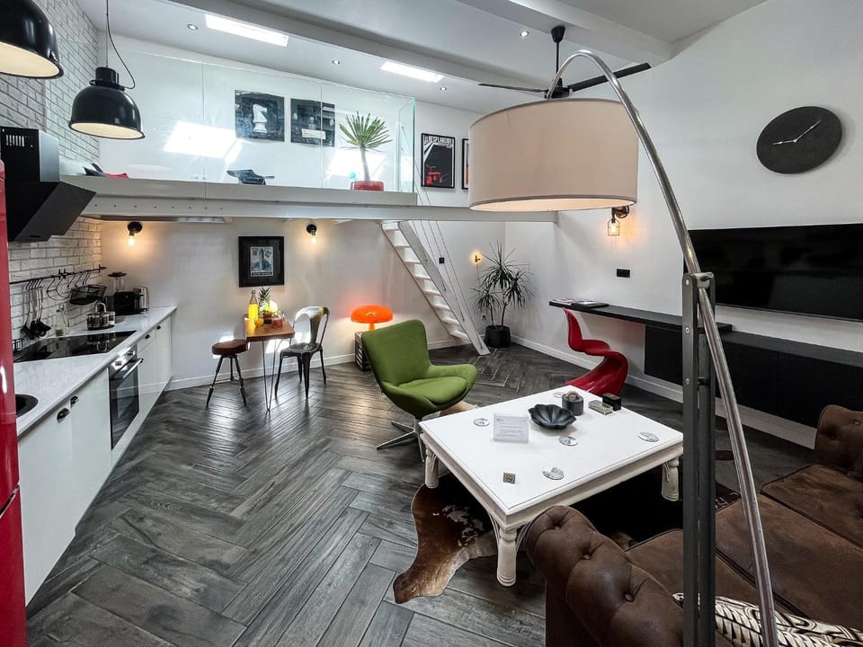 TV and multimedia, Living room, kitchen