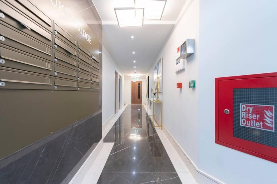 Urban Chic Central Studio in Reading Centre CHRL F7 Apartment in Reading