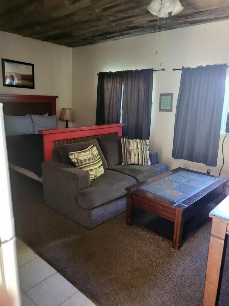 Tail Wind Life LLC Apartment in Page