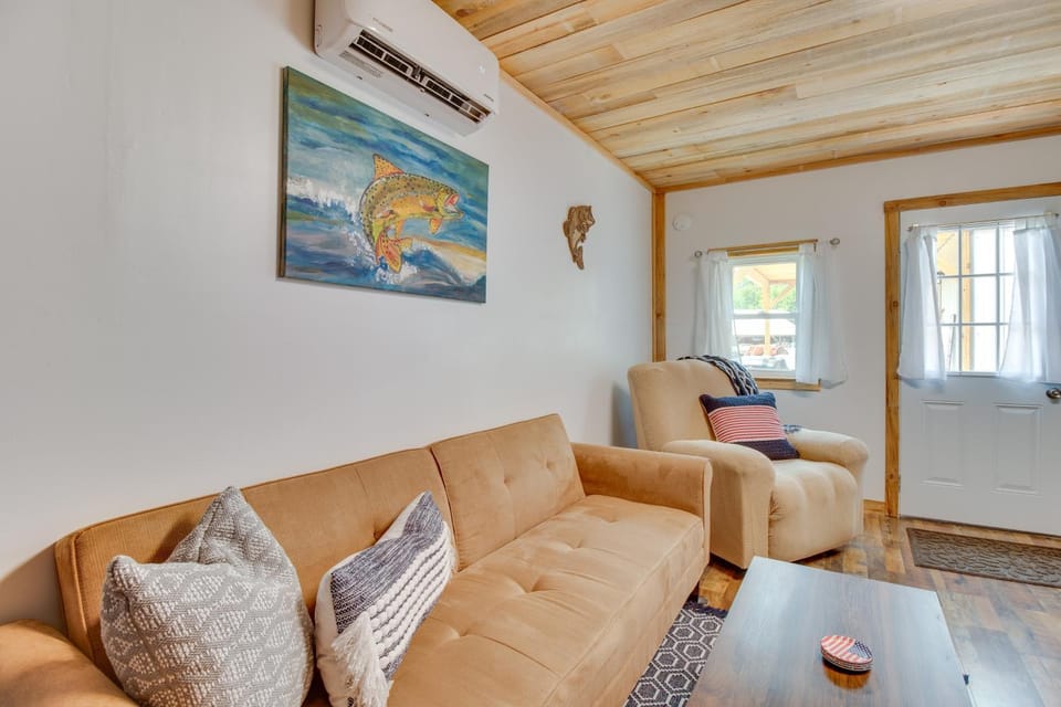 Norfork Studio Cabin: Fishing, Kayaking & More! Cabin in Arkansas