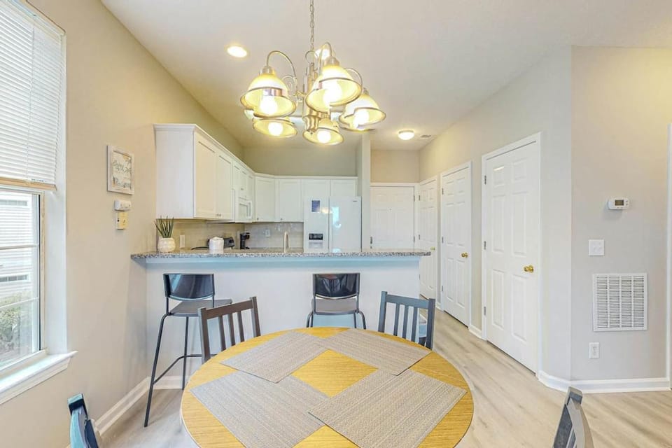 Shoreline Serenity at River Oaks House in Carolina Forest