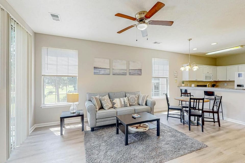 Shoreline Serenity at River Oaks House in Carolina Forest