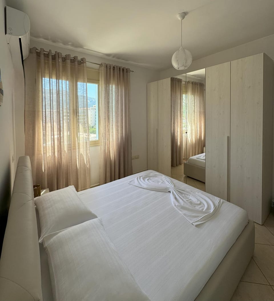 Bed, Bedroom, wardrobe