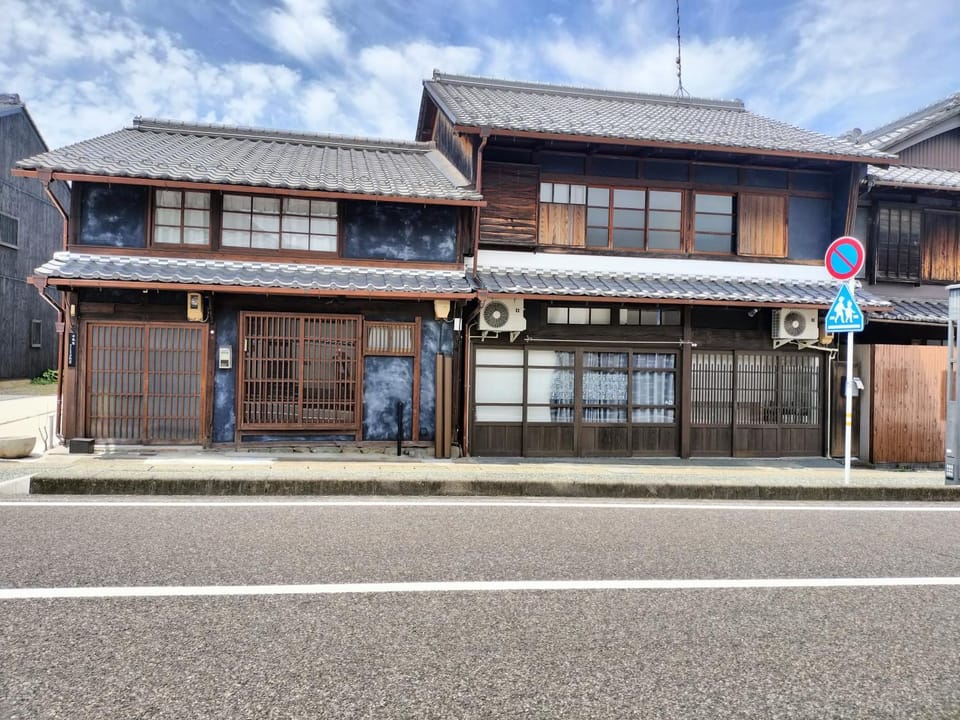 古民家クルンズ Apartment in Tokyo Prefecture