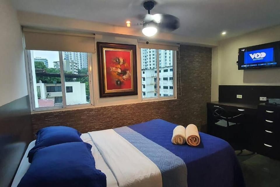 R.1107 Estudio ejecutivo, funcional y céntrico R Apartment in Panama City, Panama