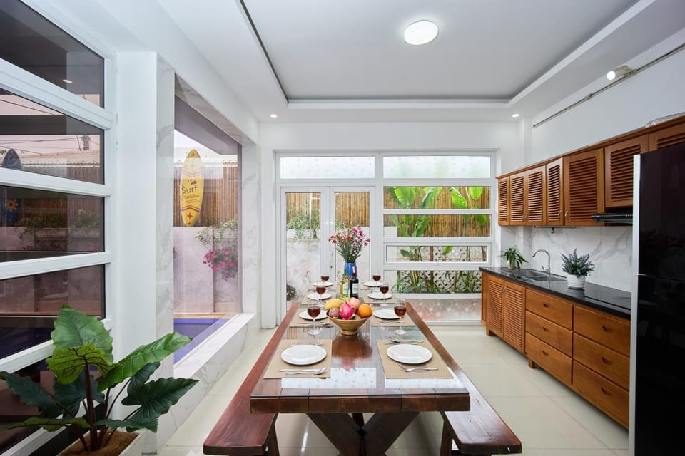 Kitchen or kitchenette, Dining area, Garden view, furniture, internet, kitchen, air conditioner