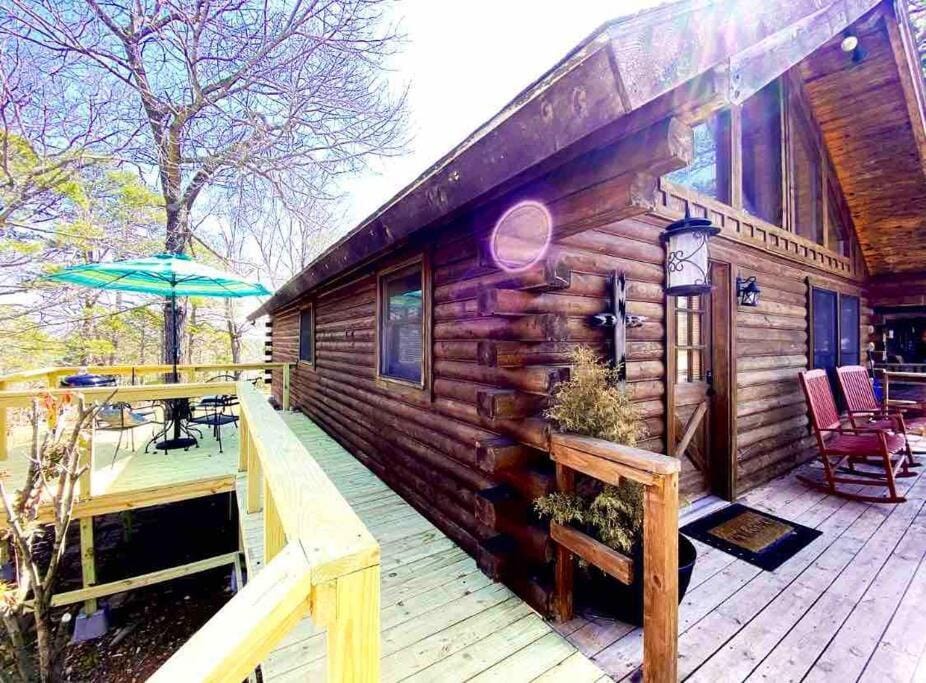 The Luxury Suite at Bear Mountain Chalet in Carroll County