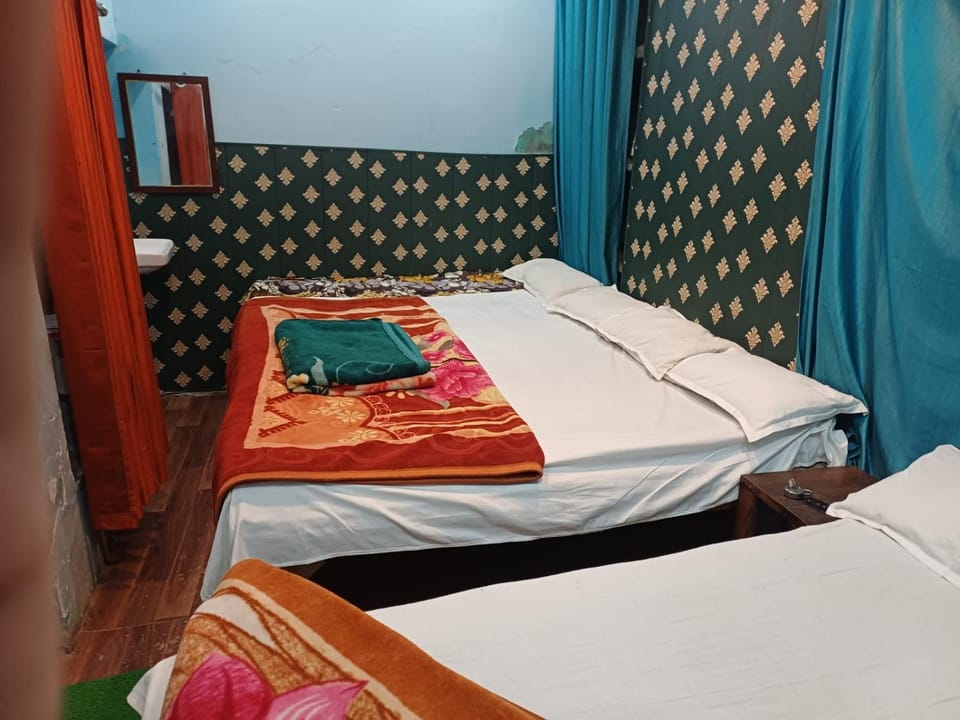 Maa Tara AC Home Stay Vacation rental in Varanasi