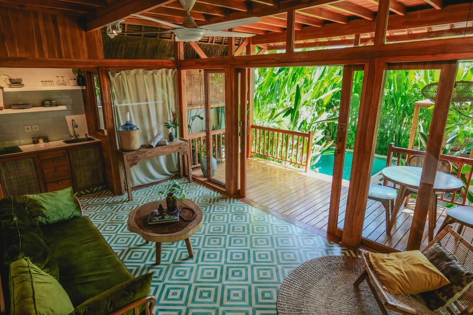 Balcony/Terrace, Living room, Swimming pool, kitchen