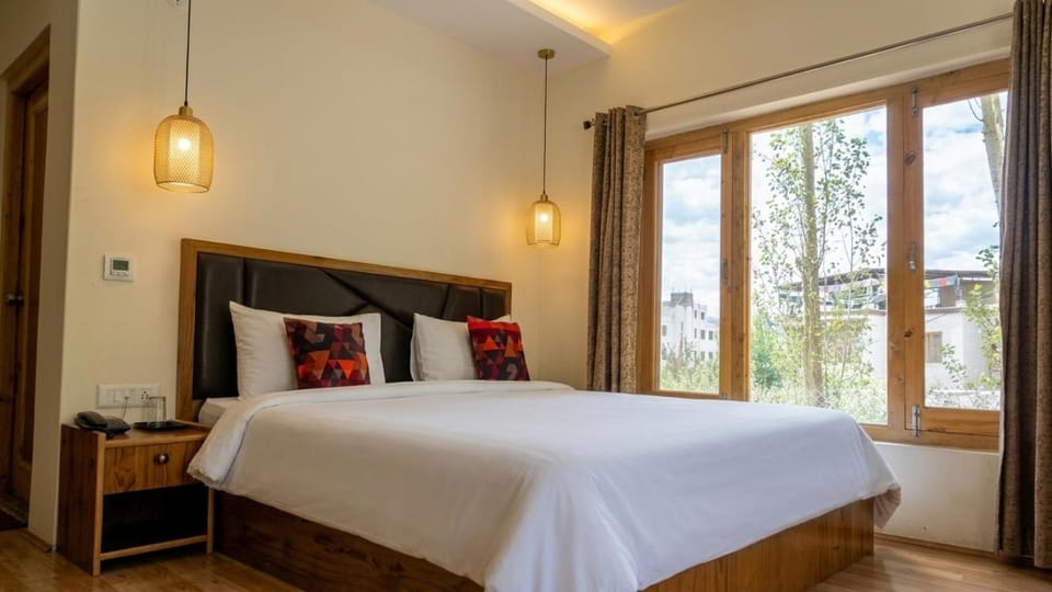 Green View Hotel Hotel in India