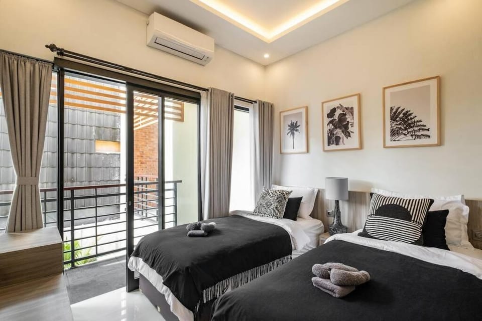 Langma Villa Canggu 6BR Rooftop & Pool Paradise Villa in North Kuta