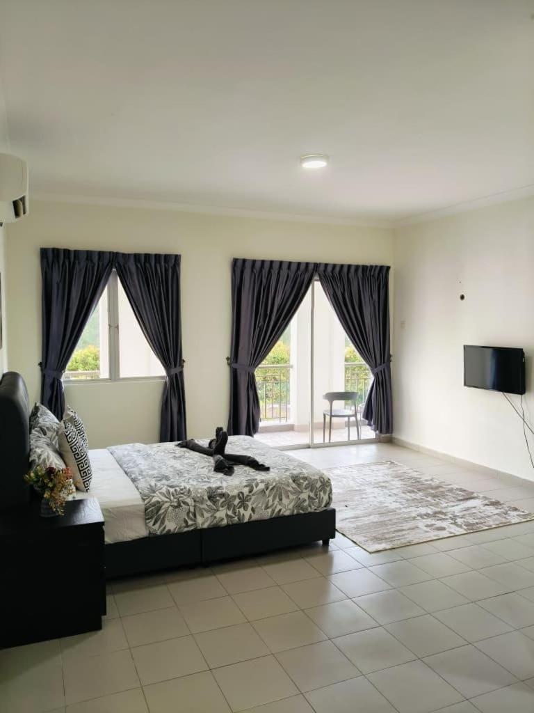Desaru Private Beach Luxury Suites B2 By De Home Apartment in Johor