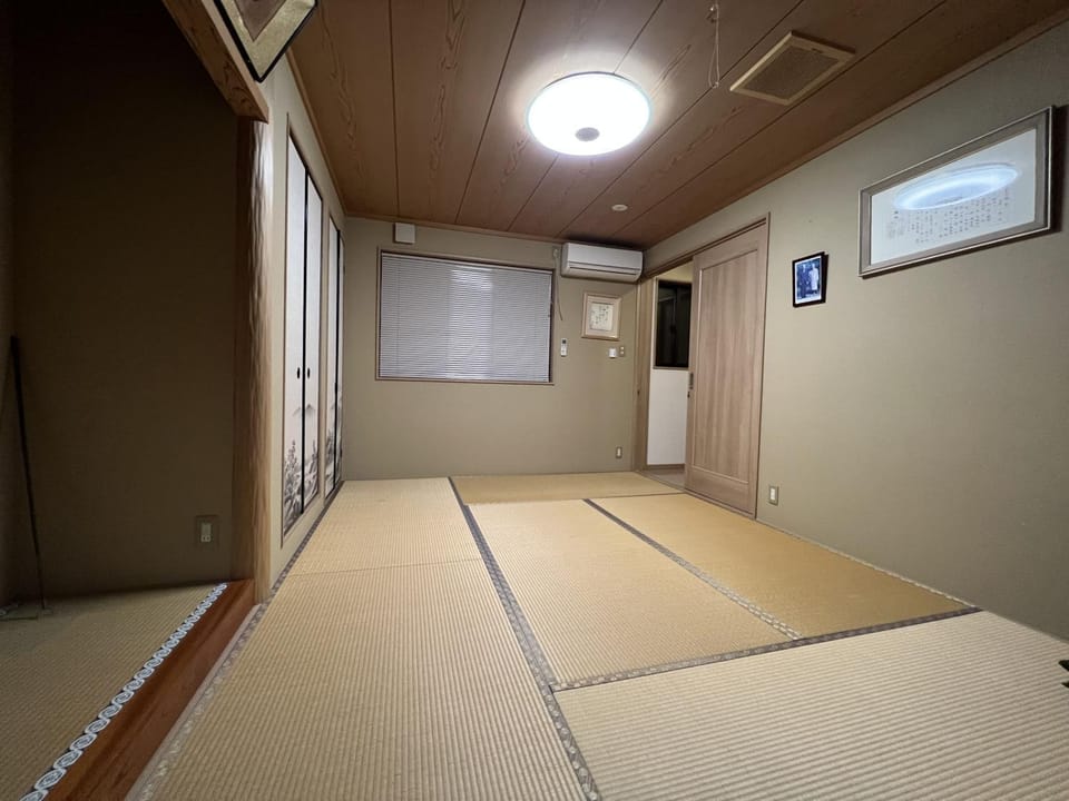 PLATINUM kitaoji House in Kyoto