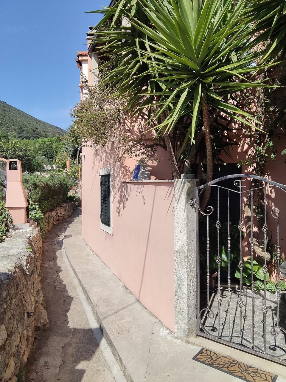 Bougainvillea--Apartment By The Sea Apartment in Dubrovnik-Neretva County