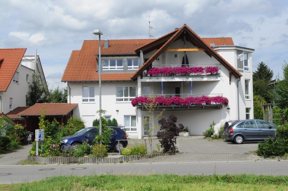 Property building, Parking