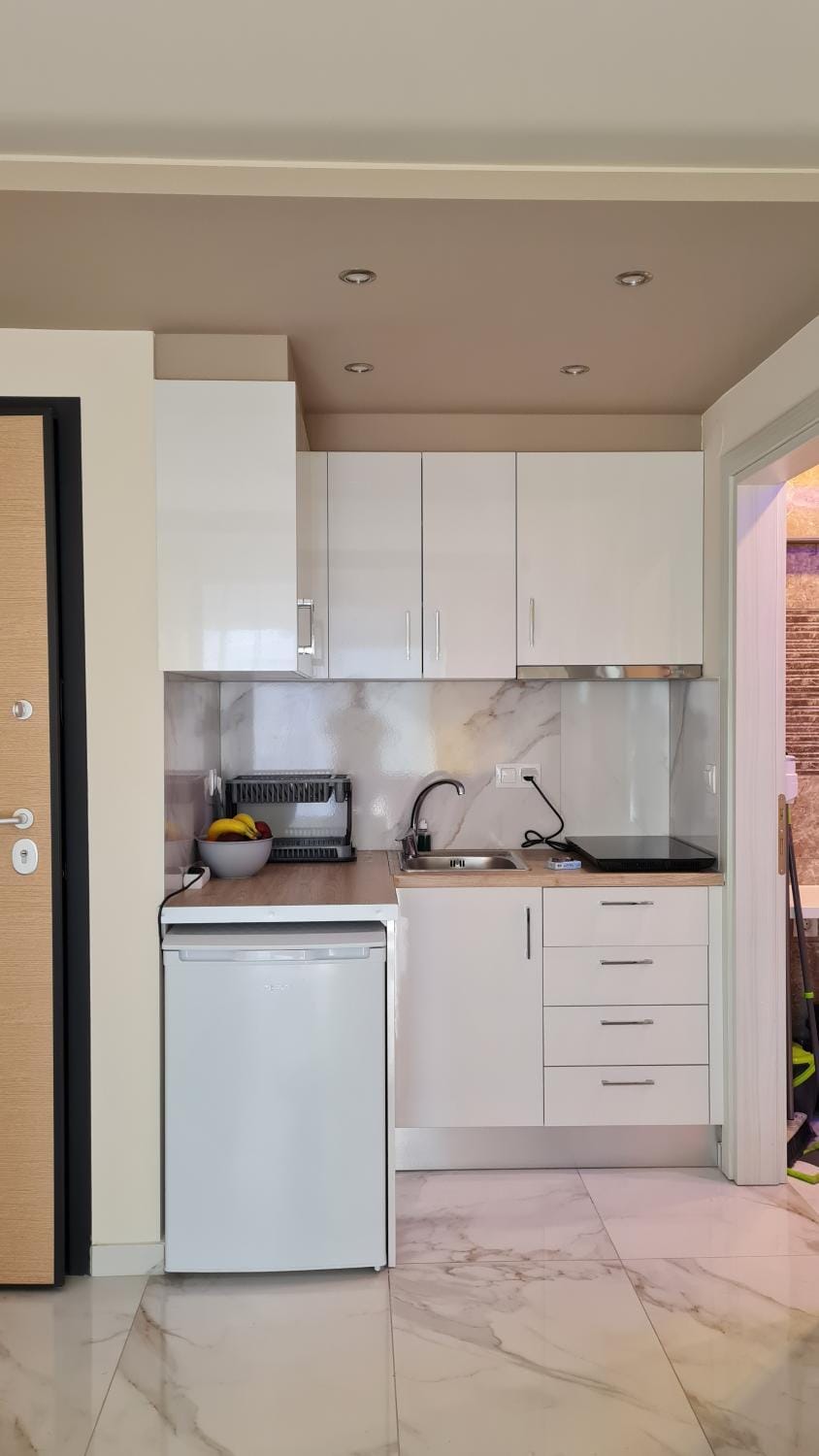 Kitchen or kitchenette, stove