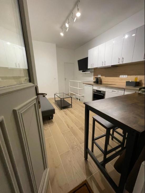 Mathurin Apartment in Paris