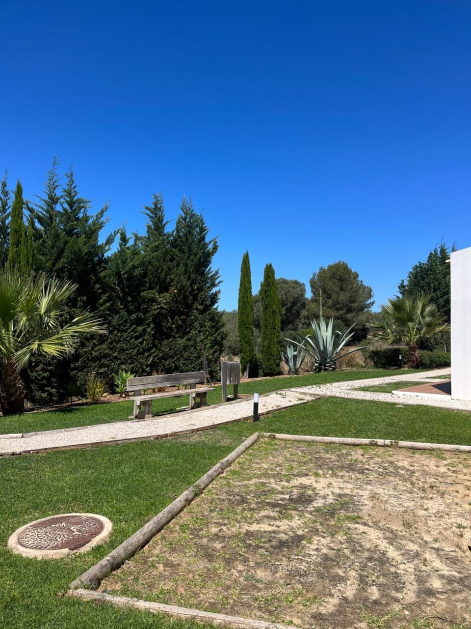 Property building, Nearby landmark, Garden