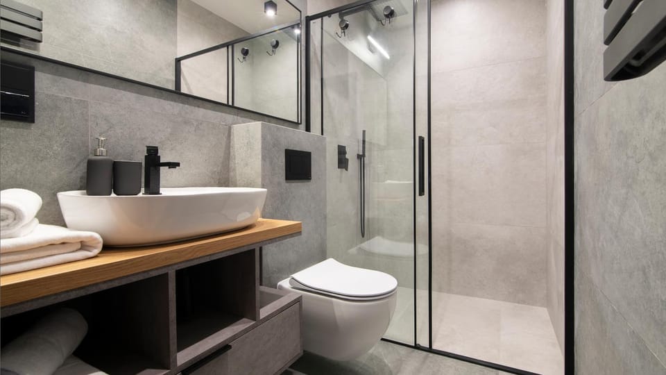Shower, Bathroom
