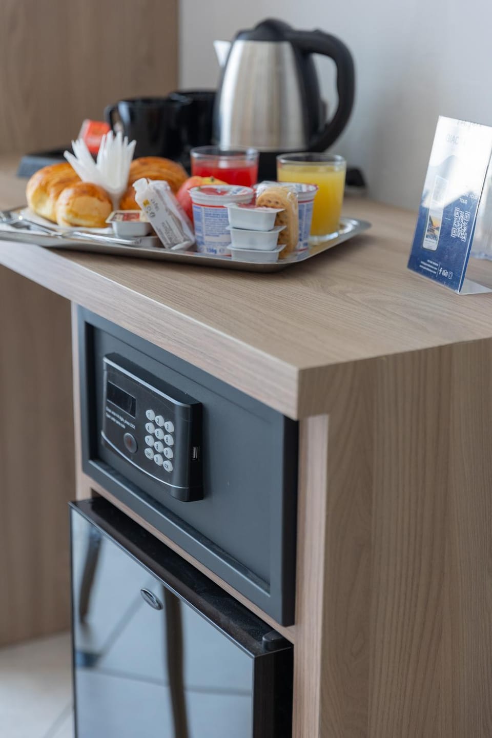 Coffee/tea facilities
