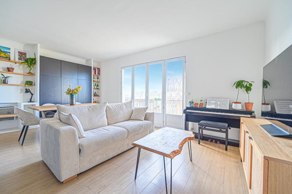 Vue Tour Eiffel / Sacré-Coeur Apartment in Paris