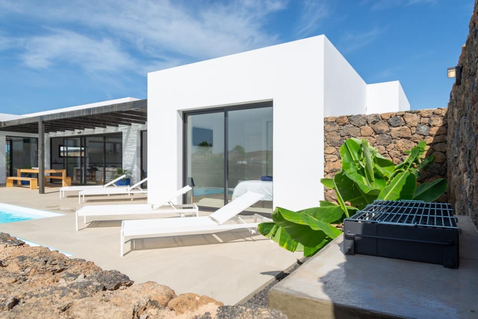 Villa Gamma, heted pool by FuerteventuraVillas Villa in Lajares