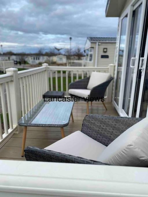 Patio, Balcony/Terrace, Seating area
