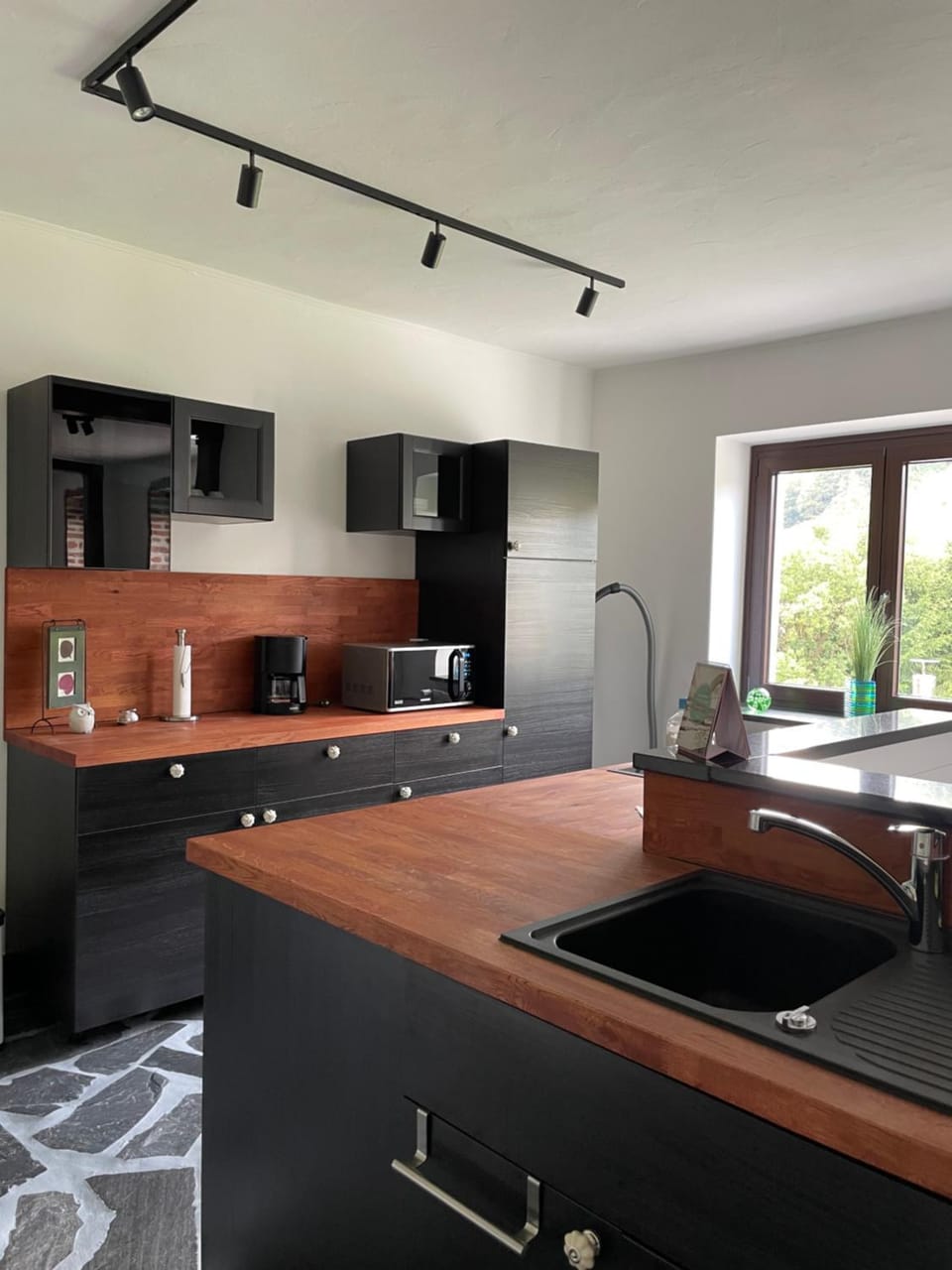 Coffee/tea facilities, Kitchen or kitchenette, minibar