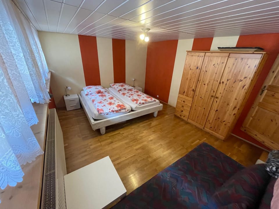 Bed, Bedroom, wardrobe