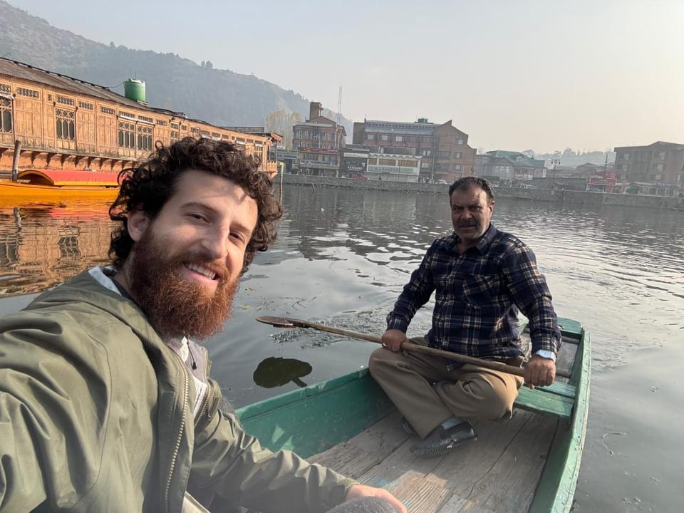 Pana 4 Boat House Vacation rental in India