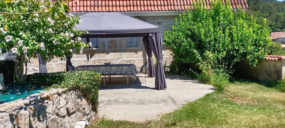 Eido Benito House in Galicia