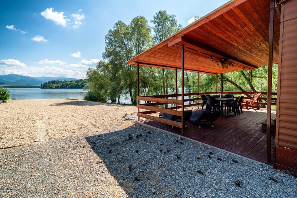 Natural landscape, Lake view, Mountain view