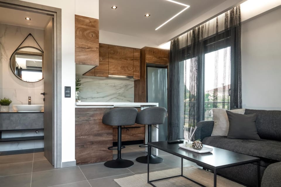 Kitchen or kitchenette, Living room