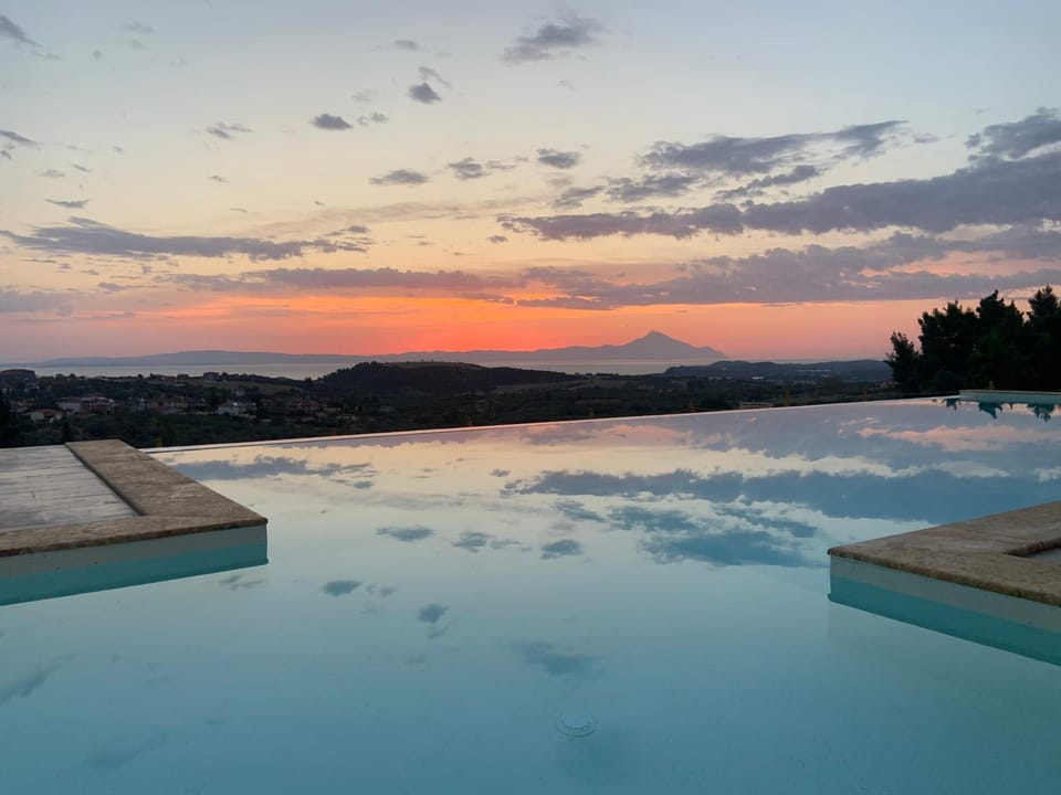 Natural landscape, Pool view, Swimming pool, Sunrise