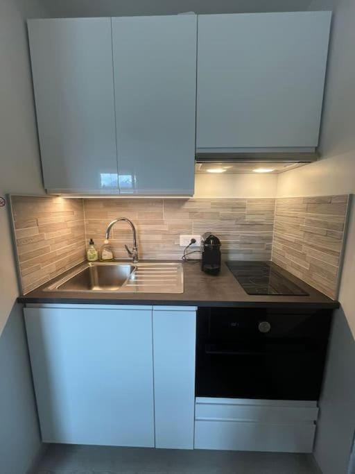 4 pers, pied des pistes, WIFI, Netflix, Lave-vaisselle Apartment in Les Deux Alpes