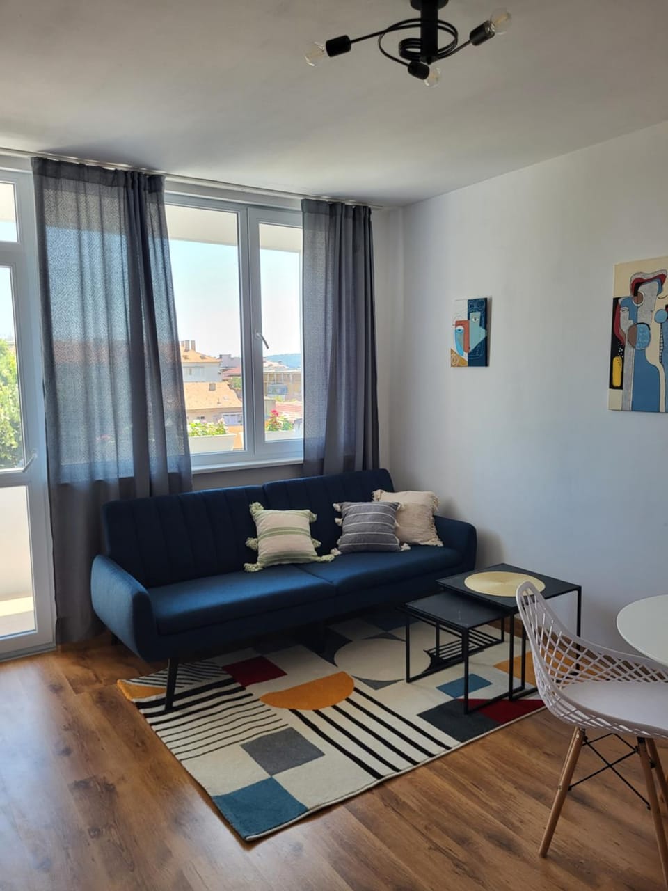 Communal lounge/ TV room, Living room