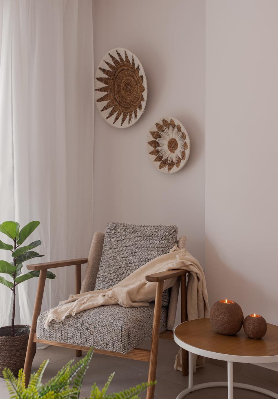 Living room, Decorative detail, Seating area
