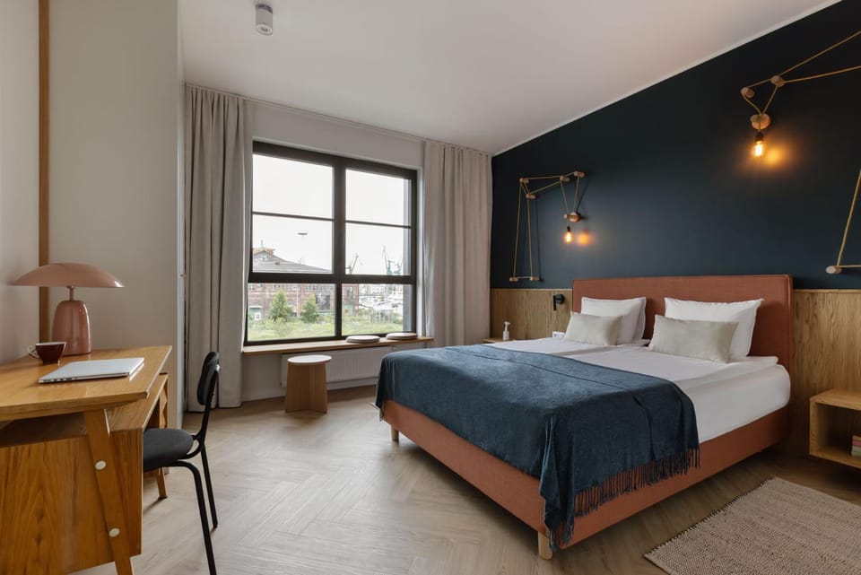 Bed, Photo of the whole room, Bedroom, hair dresser