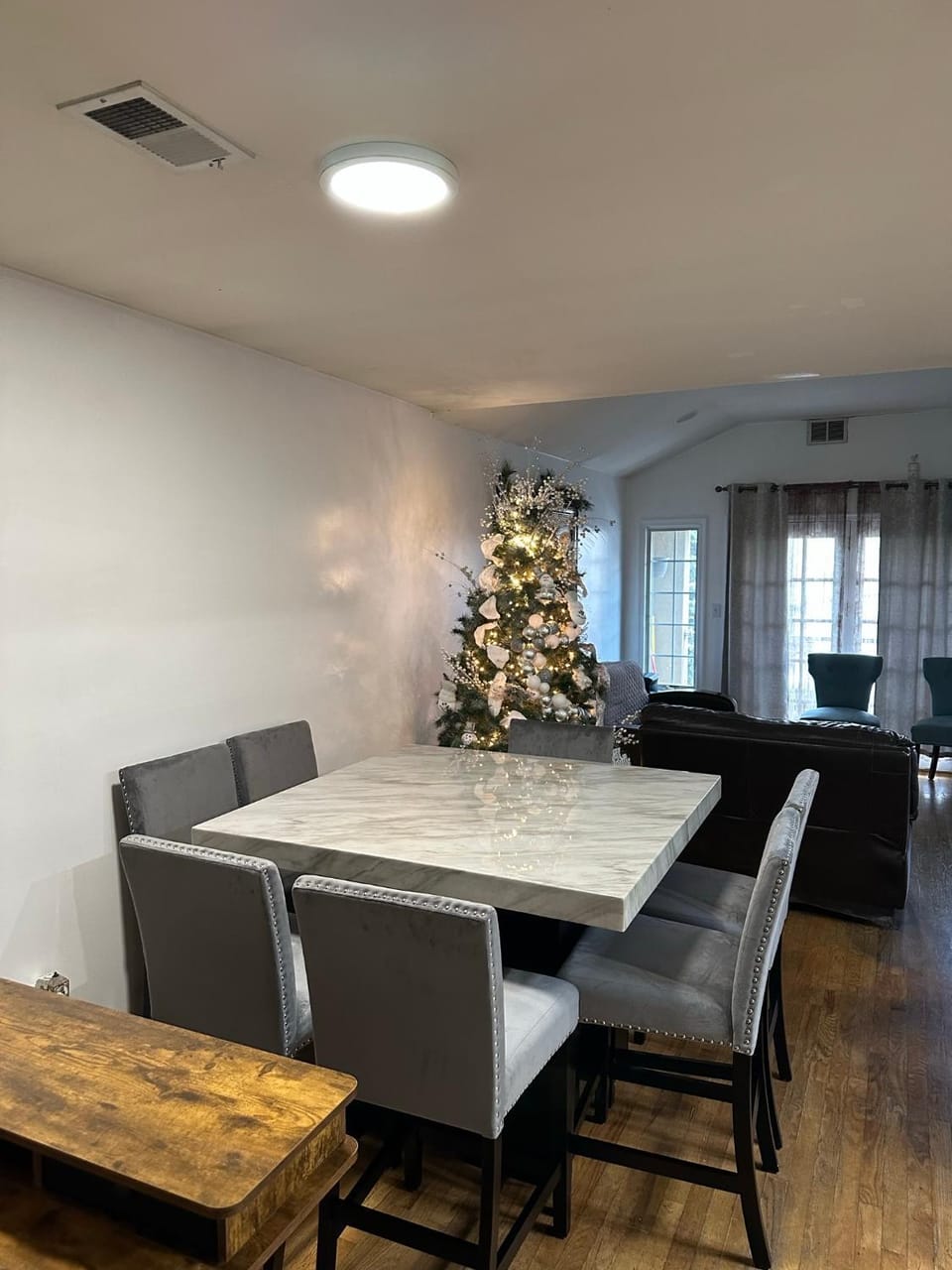 Living room, Seating area, Dining area