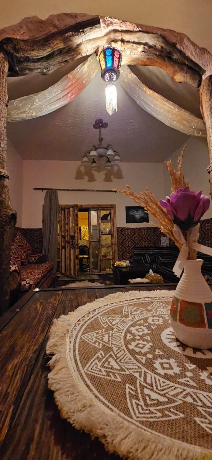 Grandma's house Apartment in Africa
