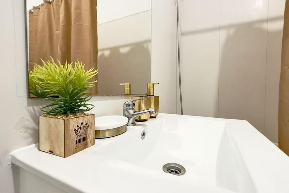 QAURTO PRIVADO 2 CAMA Vacation rental in Lisbon District