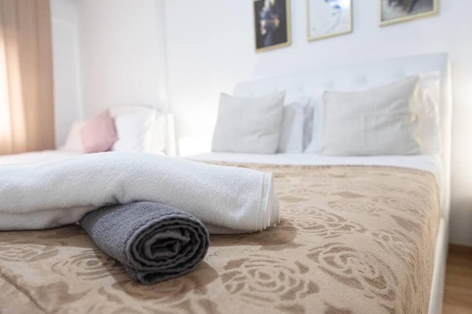 QAURTO PRIVADO 2 CAMA Vacation rental in Lisbon District