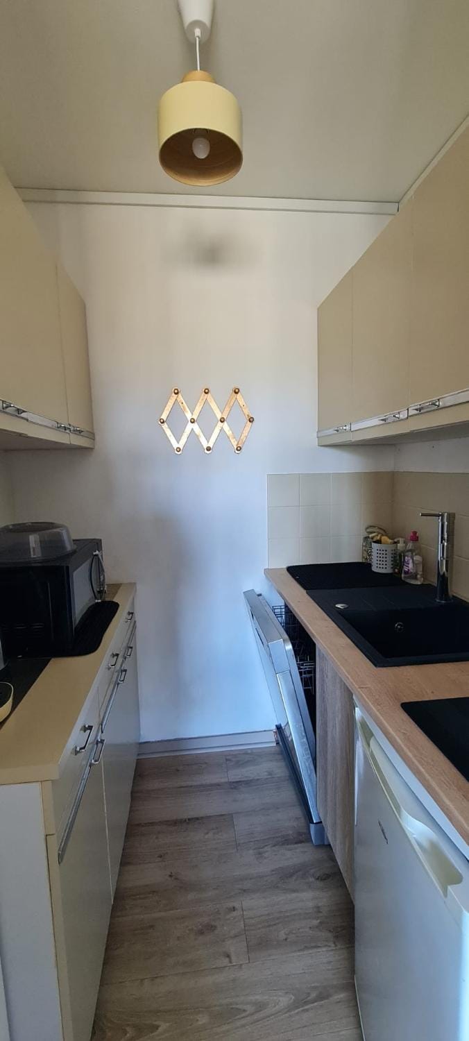 Appartement à 100 m de la plage avec parking Apartment in Saint-Jean-de-Monts