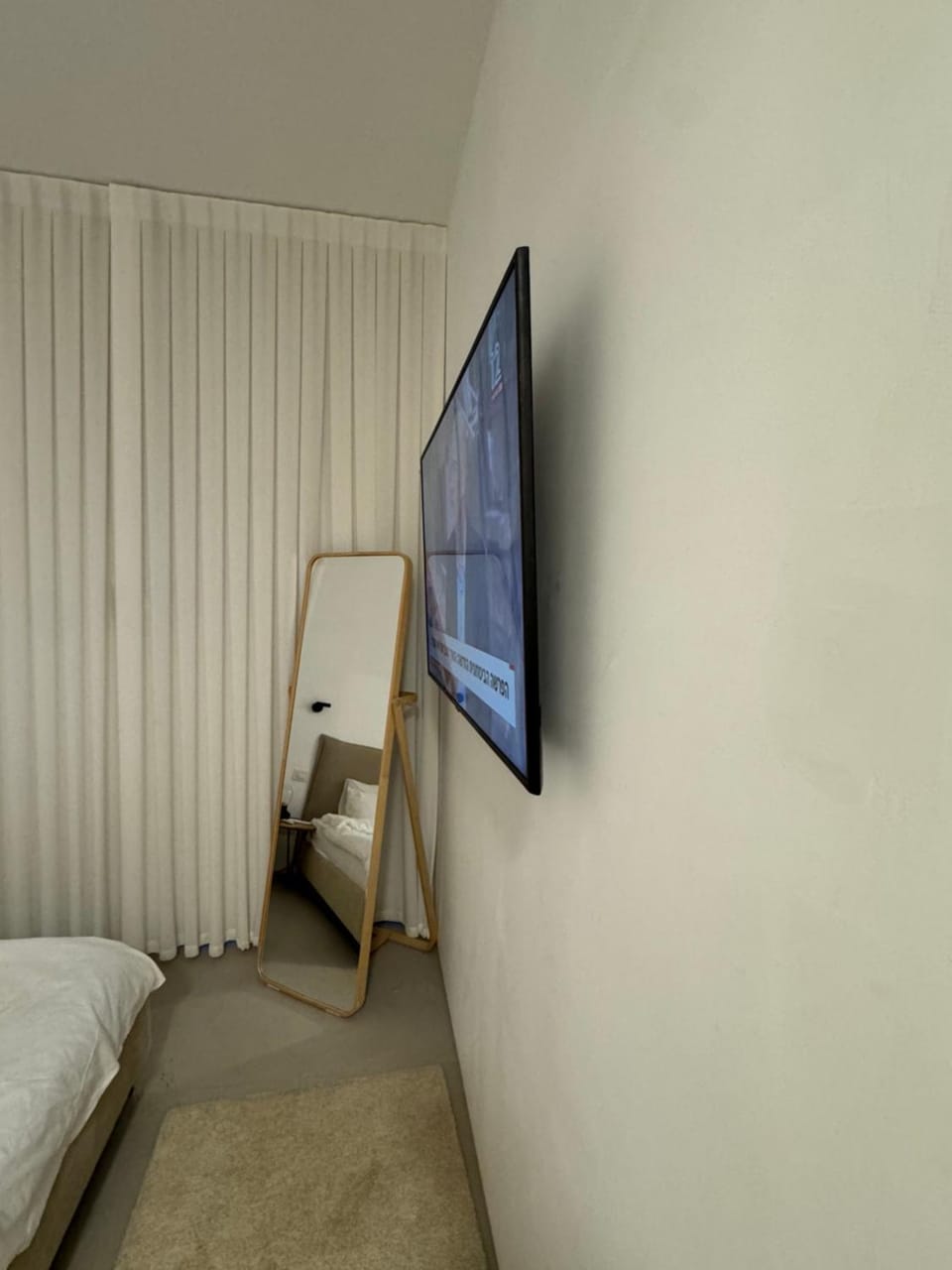 TV and multimedia, Bedroom