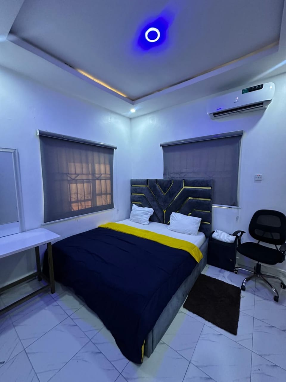 1Bedroom flat at Magnanimous Apartments Ogudu 15 mins to the airport Apartment in Lagos