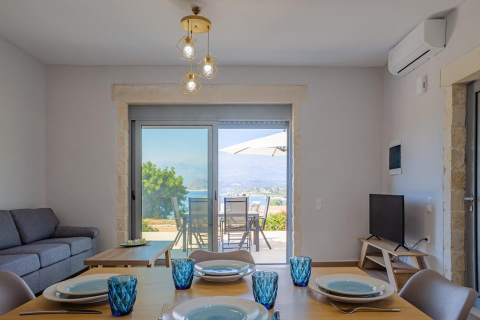 Aerino - 350m from Marathi beach House in Crete