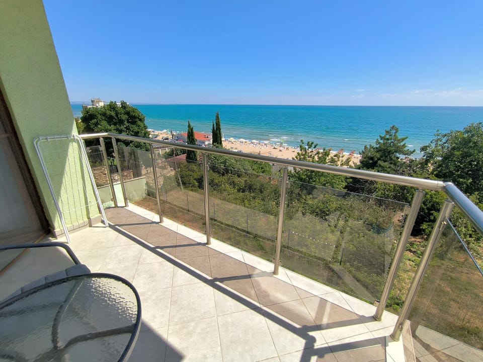 Natural landscape, View (from property/room), Balcony/Terrace, Sea view