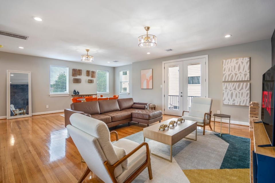 TV and multimedia, Living room, Seating area
